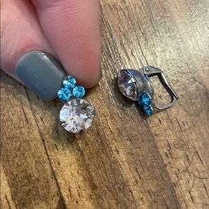 Small sorrelli earrings